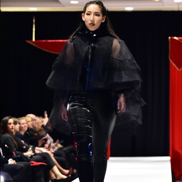 Meet your Posher, Oshay - Picture 3 of 16